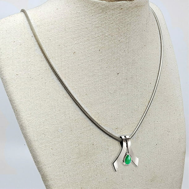 FANY 0.39 ct 925 Sterling Five Star Emerald Silver Gemstone Necklace Pendant May Birthstone